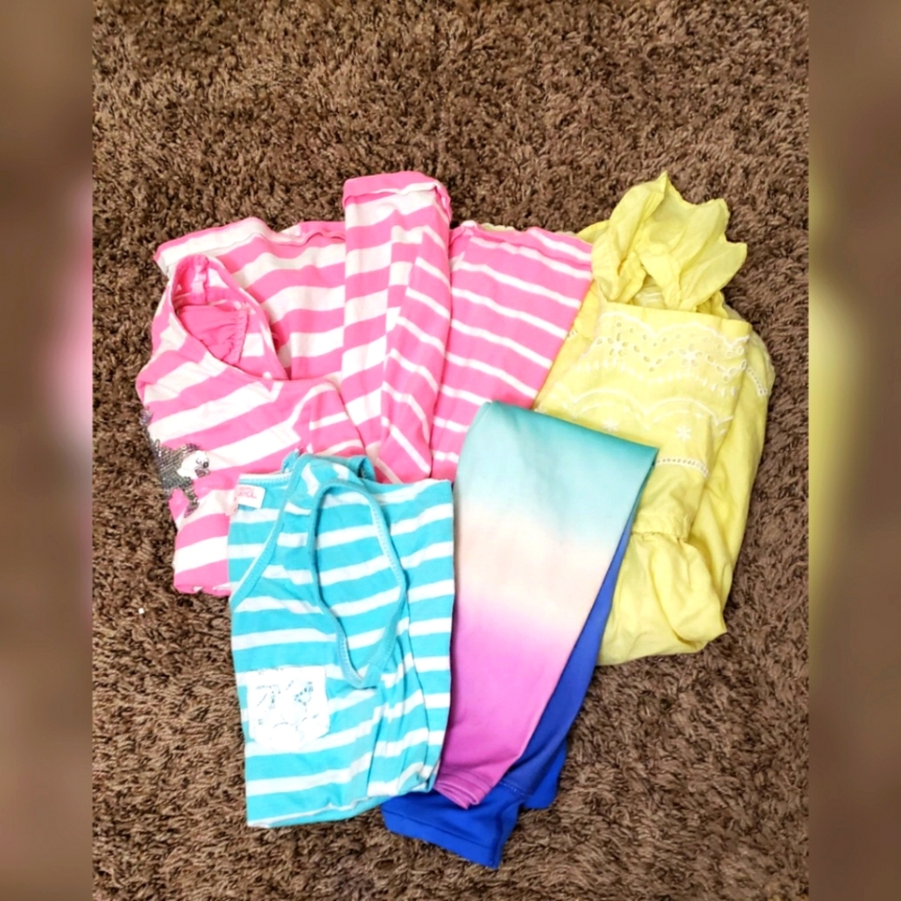 Girl's clothes Bundle S/M